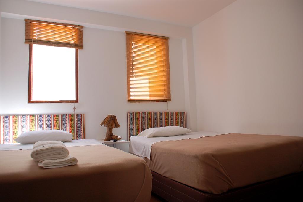 Hotel Viavia Cafe Ayacucho Zimmer foto