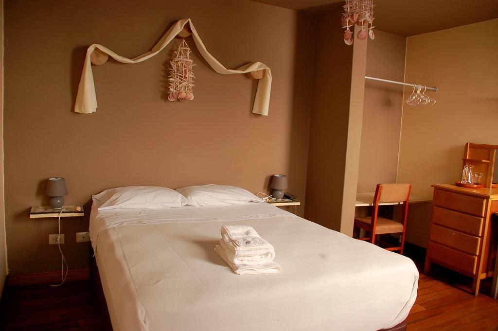Hotel Viavia Cafe Ayacucho Zimmer foto